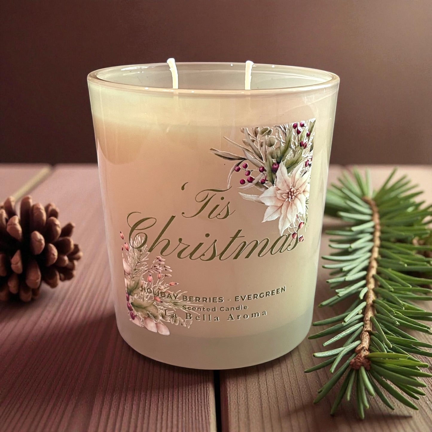 Holiday Berries & Evergreen Candle - 'Tis Christmas