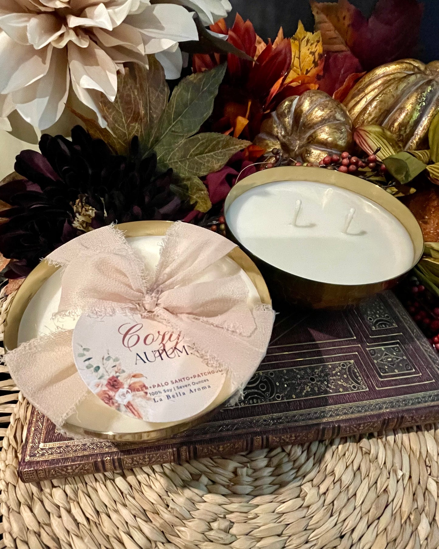 Hammered Gold Bowl Candle